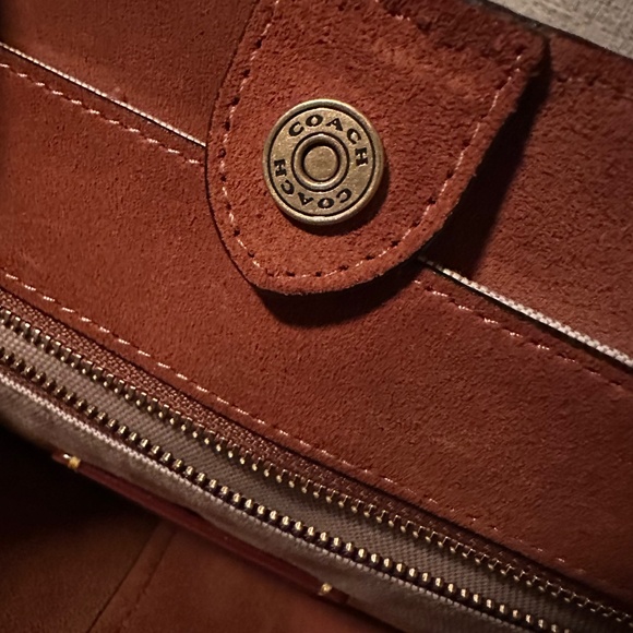 Coach North Tote Bag 32 - Picture 6 of 7